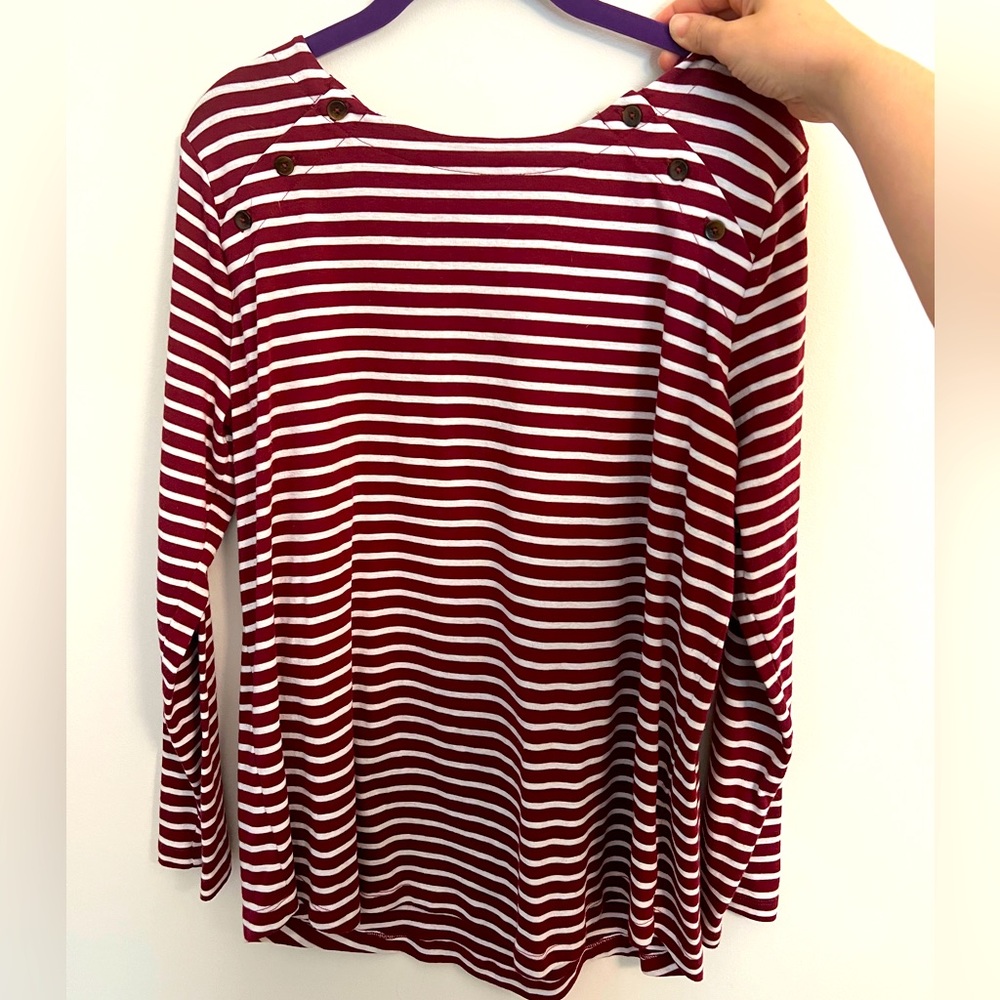 LOFT Plus long sleeved top